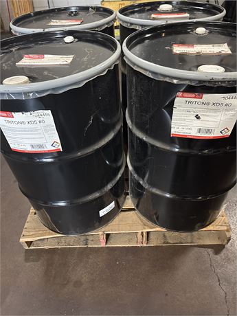 Phillips 66 Triton XD5 EP0 5% Moly in a 400# Drum